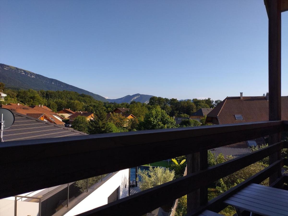 Logement Entre Lac Et Montagne آنسي المظهر الخارجي الصورة